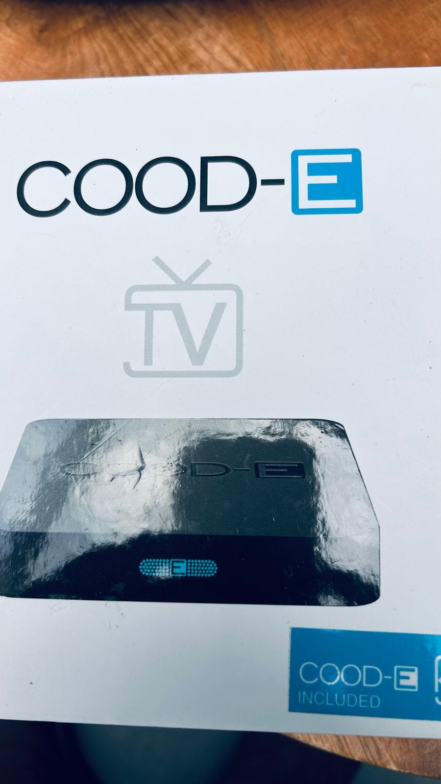 COOD-E TV Box met afstandsbedieningen en accessoires, Ophalen of Verzenden, Zo goed als nieuw, HDMI, Zonder harde schijf