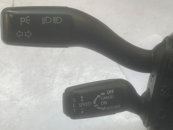 Combischakelaar Stuurkolom van een Audi A8, Gebruikt, -, Verzenden, -