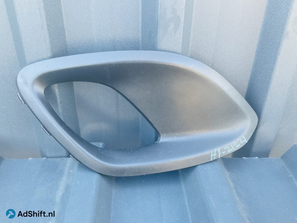 Bumper Grill Kia 865281Y000 Mistlamp rooster Links C-21221