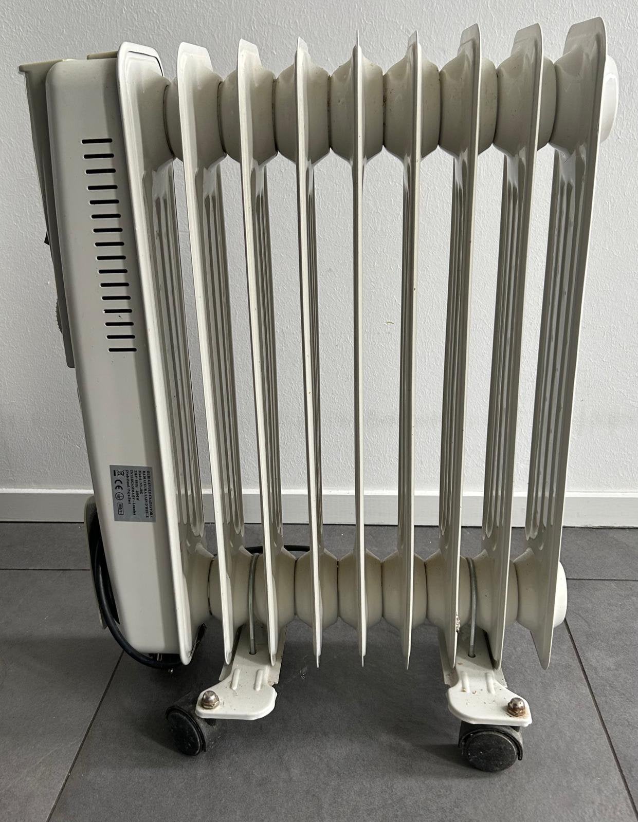 Radiator kachel, Ophalen, 30 tot 80 cm, Gebruikt, Kachel