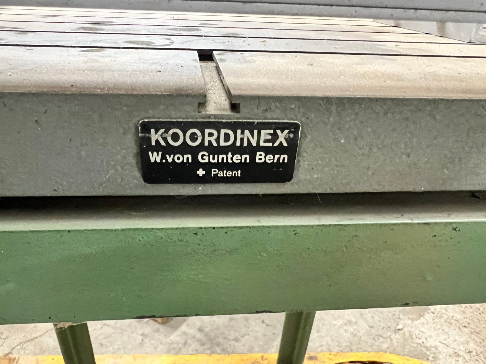 Koordinex precisie-aftekentafel met nummerstempel, Doe-het-zelf en Verbouw, Ophalen, Gebruikt, IJzer