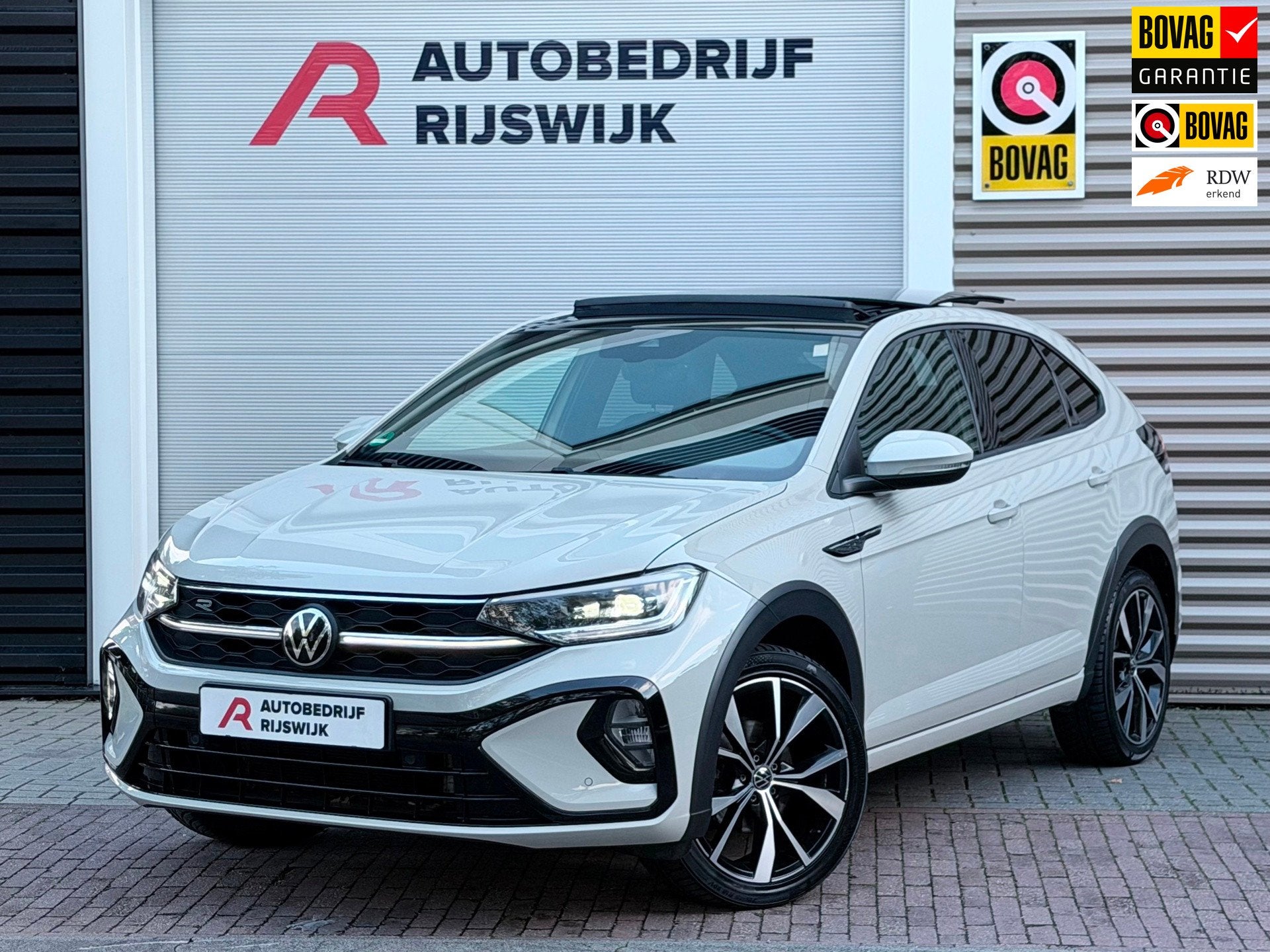 Volkswagen Taigo 1.5 TSI R-Line Pano/Keyless/Camera