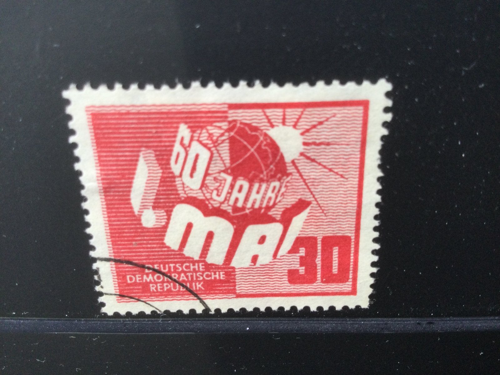 DDR Michel 250 gestempeld, tanden rechts minder, Ophalen of Verzenden, DDR, Gestempeld