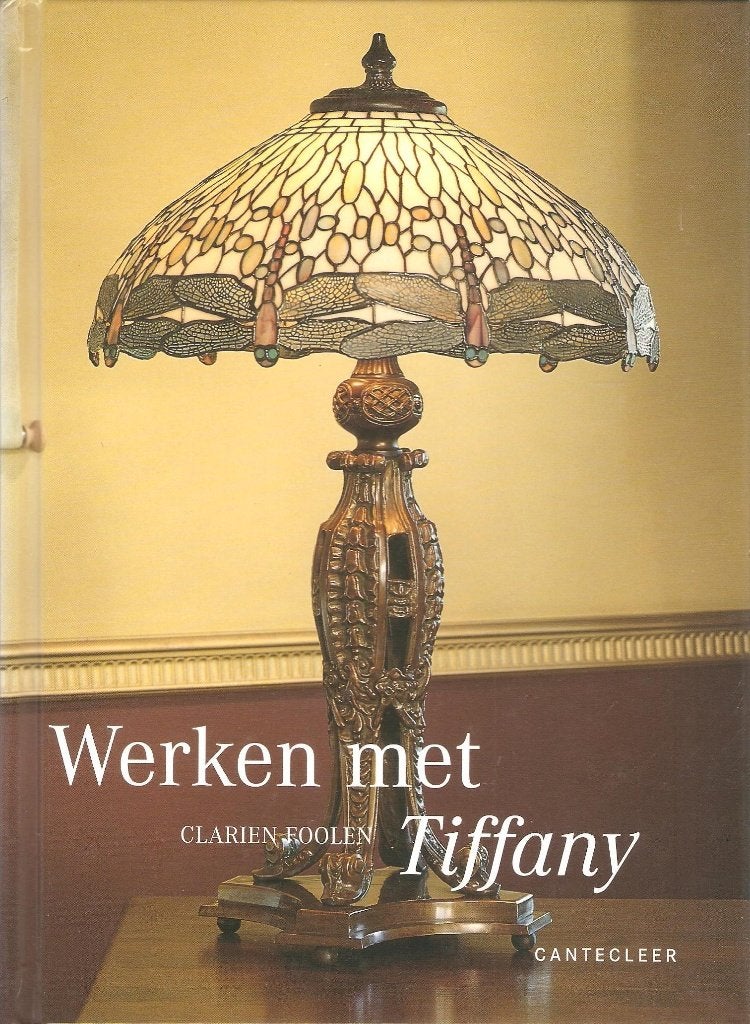 Werken met Tiffany, Ophalen of Verzenden, Zo goed als nieuw, Overige onderwerpen