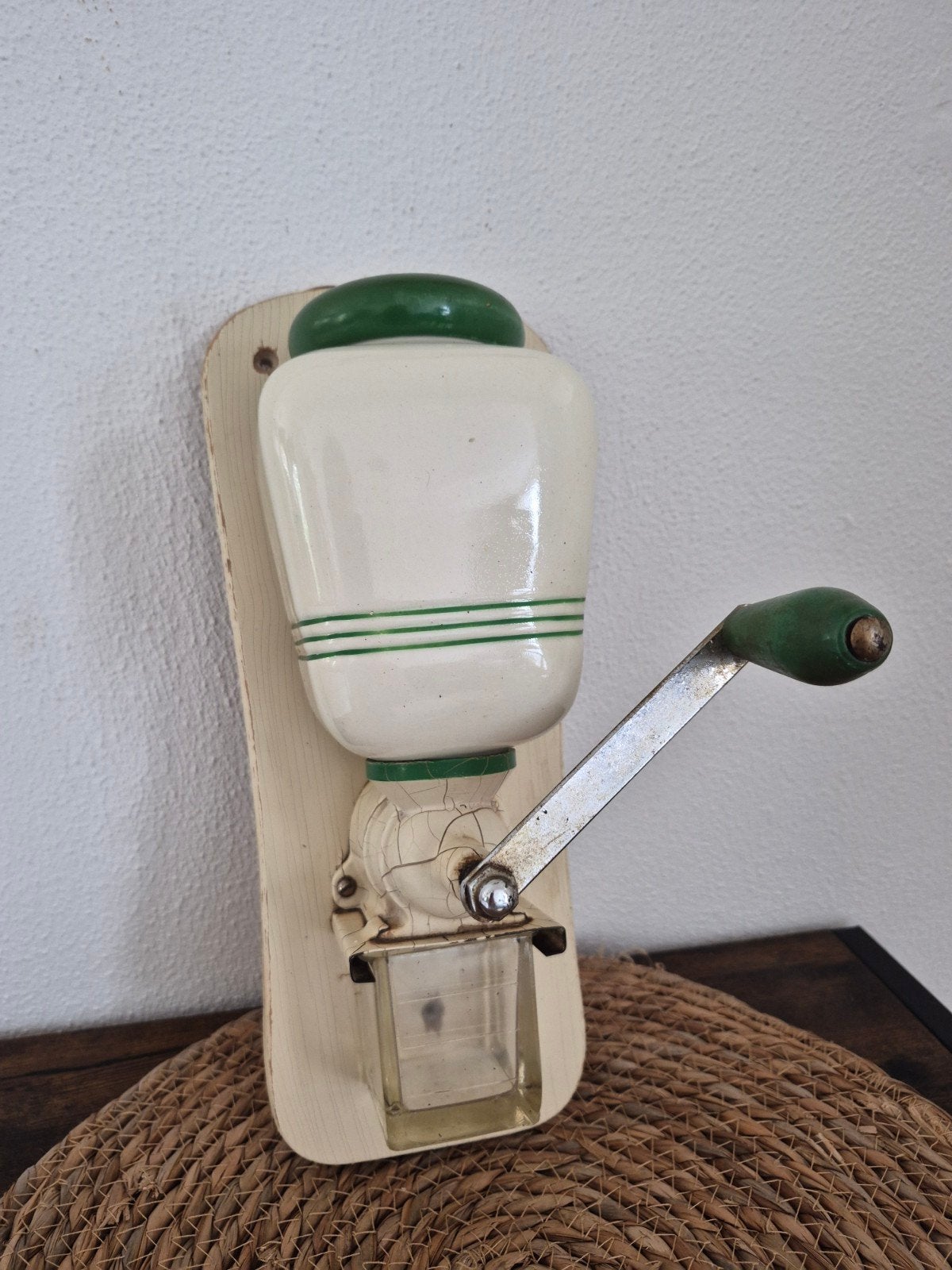 Vintage wand koffiemolen, Antiek en Kunst, Antiek | Keukenbenodigdheden, Ophalen of Verzenden
