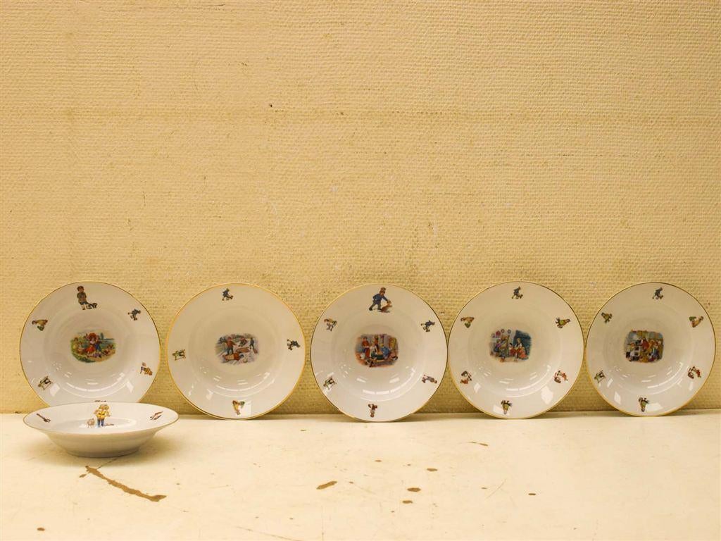 6 stuks Jager porseleinen diepe borden 51352, Ophalen of Verzenden, Gebruikt, Aardewerk, Bord(en)