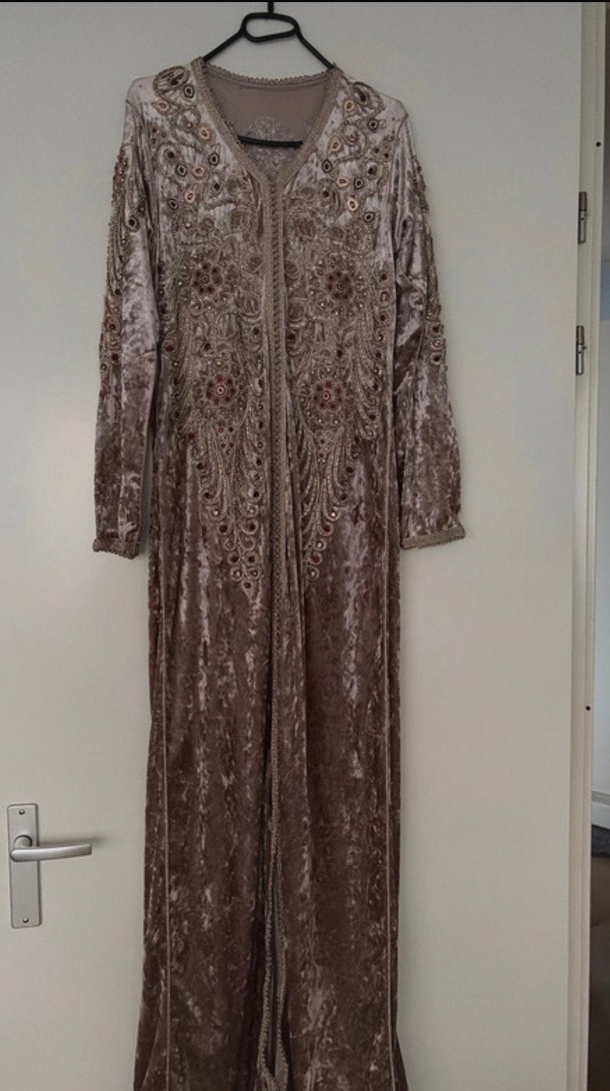 Marokkaanse Caftan zalmroze velvet, Maat 38/40 (M), Overige typen, Verzenden, Zo goed als nieuw