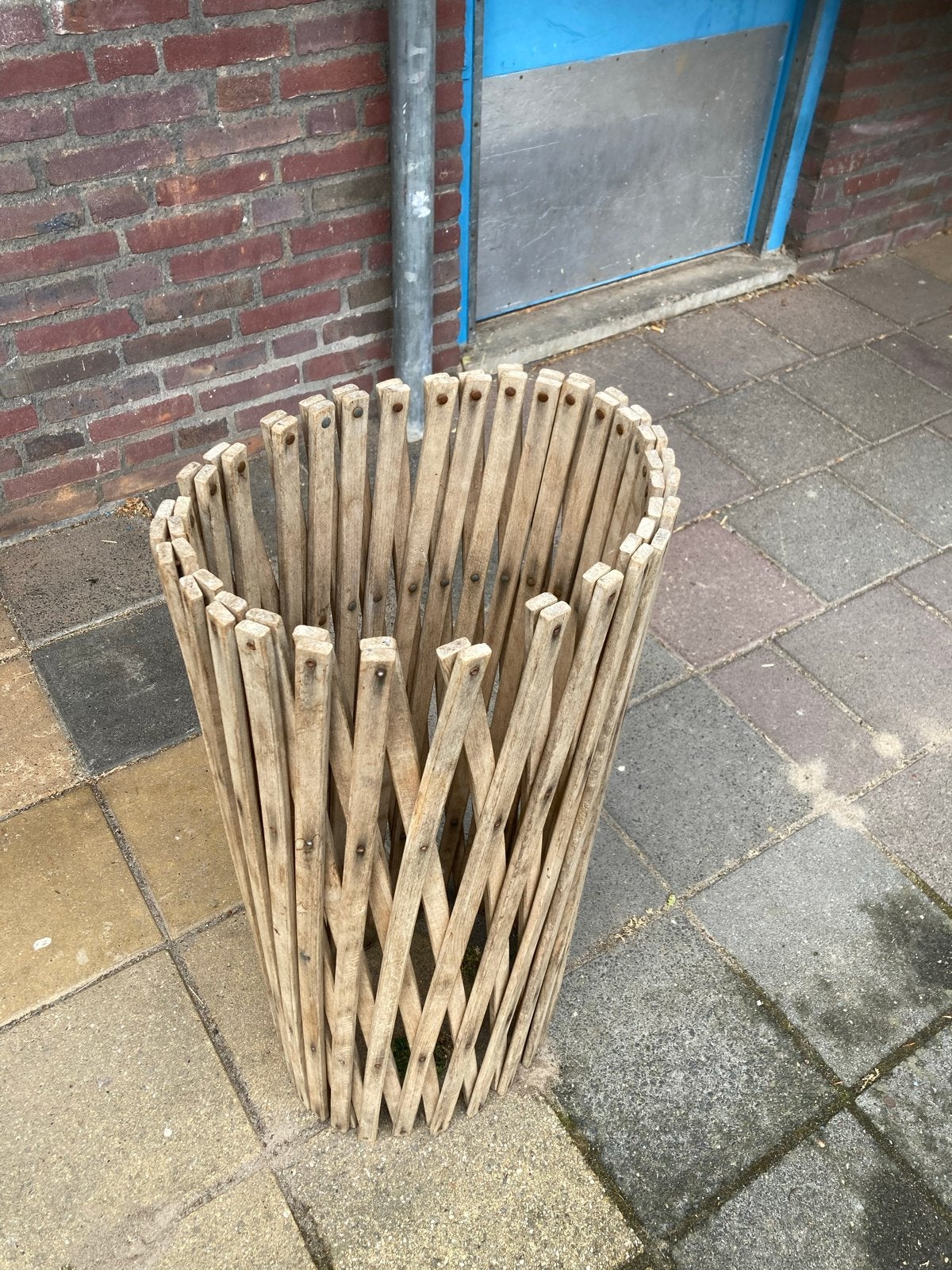 Uitschuifbaar houten hekwerk - Flexibel en decoratief, Tuin en Terras, Tuinhekken en Hekwerk, Ophalen of Verzenden, Gebruikt, Hout