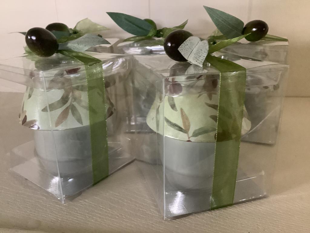 NIEUW set van 5 olijf kaarsen in lamp houder met cadeaudoos, Ophalen of Verzenden, Nieuw