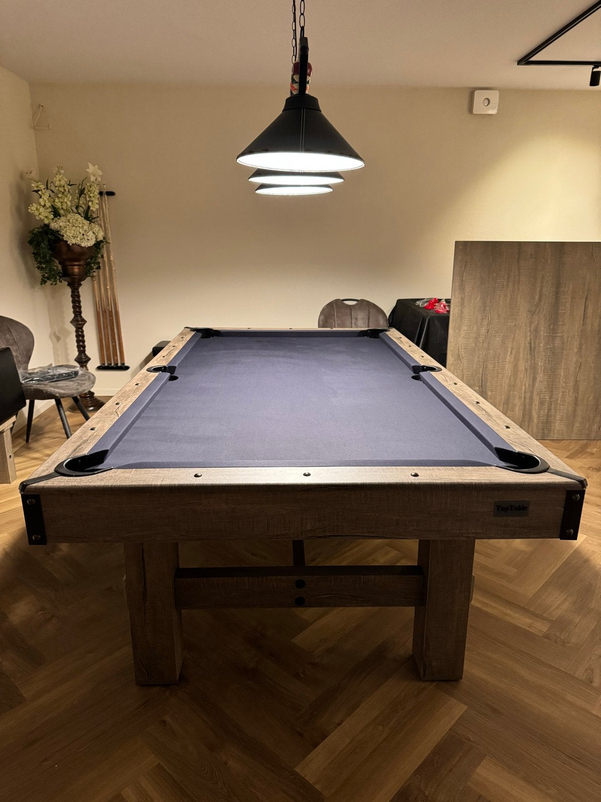 Complete Pooltafel Set: Tafel, Keuen, Ballen, Lamp & Meer!, Ophalen, Zo goed als nieuw, Pooltafel