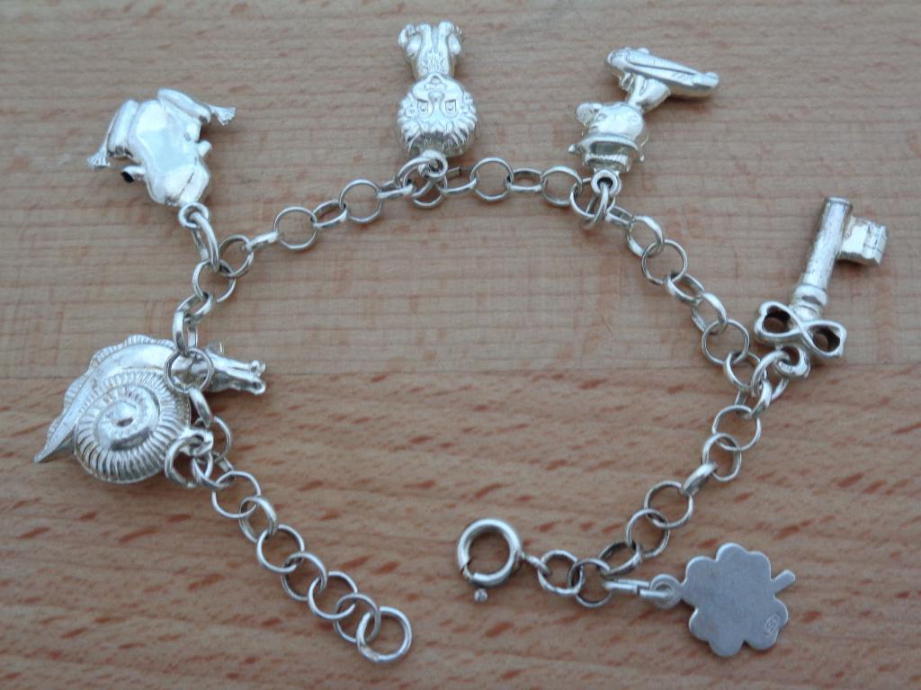 zilveren kinder bedel armband met grote bedels [417], Verzenden, Zilver, Armband