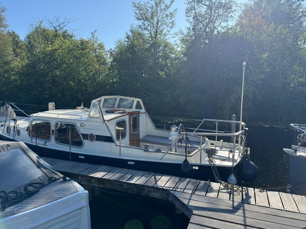 Motorsailor Victor 8. 25m lang 3m breed, 0.90m diep, Overige merken, Staal, Binnenboordmotor, Diesel