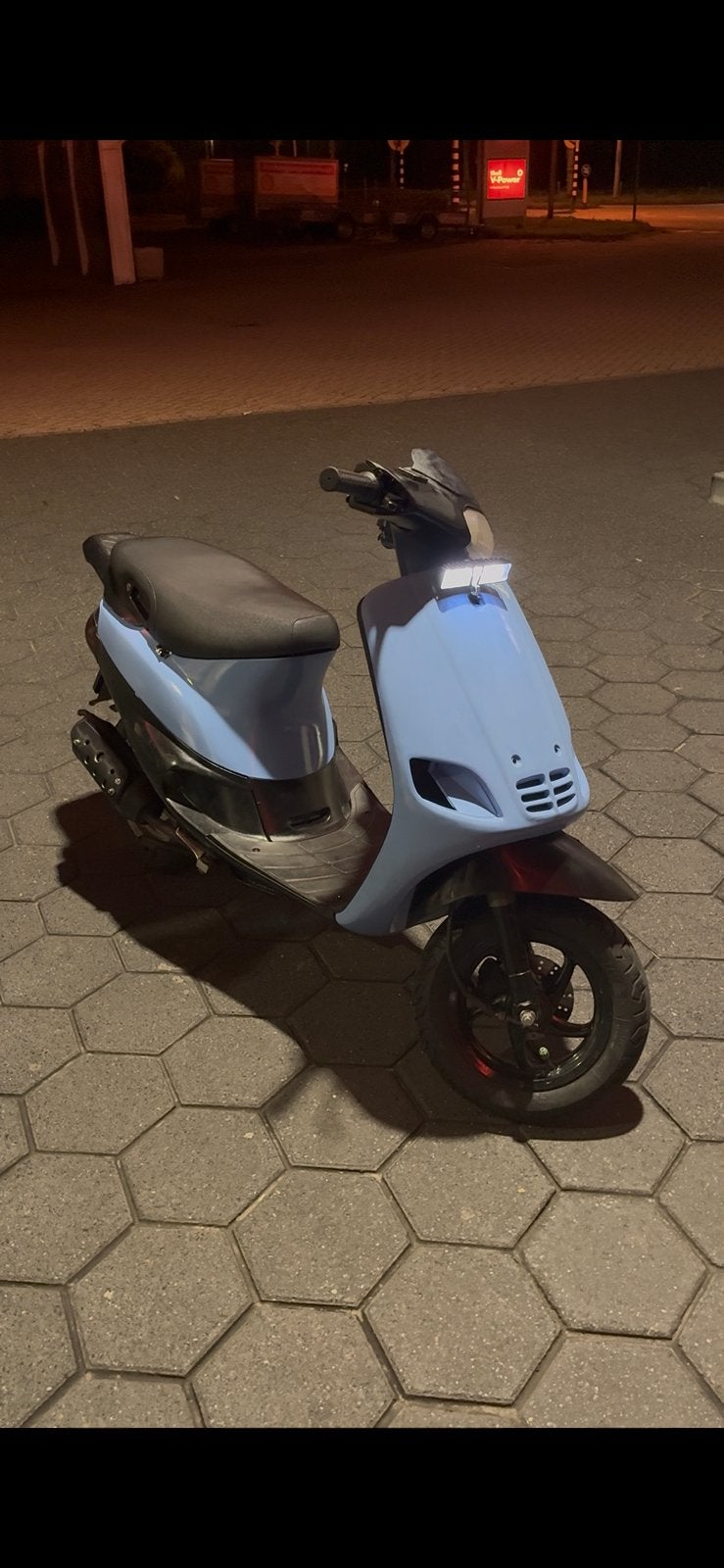 Piaggio zip type 3, Ophalen, Zo goed als nieuw