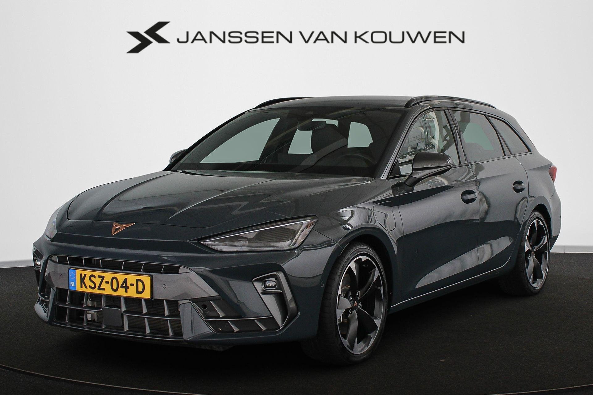 CUPRA Leon Sportstourer 1.5 TSI e-Hybrid Business Facelift S, Auto's, Stof, 4 cilinders, 26 kWh, Plug-in hybride