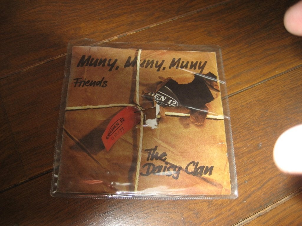 The daisy clan muny muny, Ophalen of Verzenden, Zo goed als nieuw, Pop