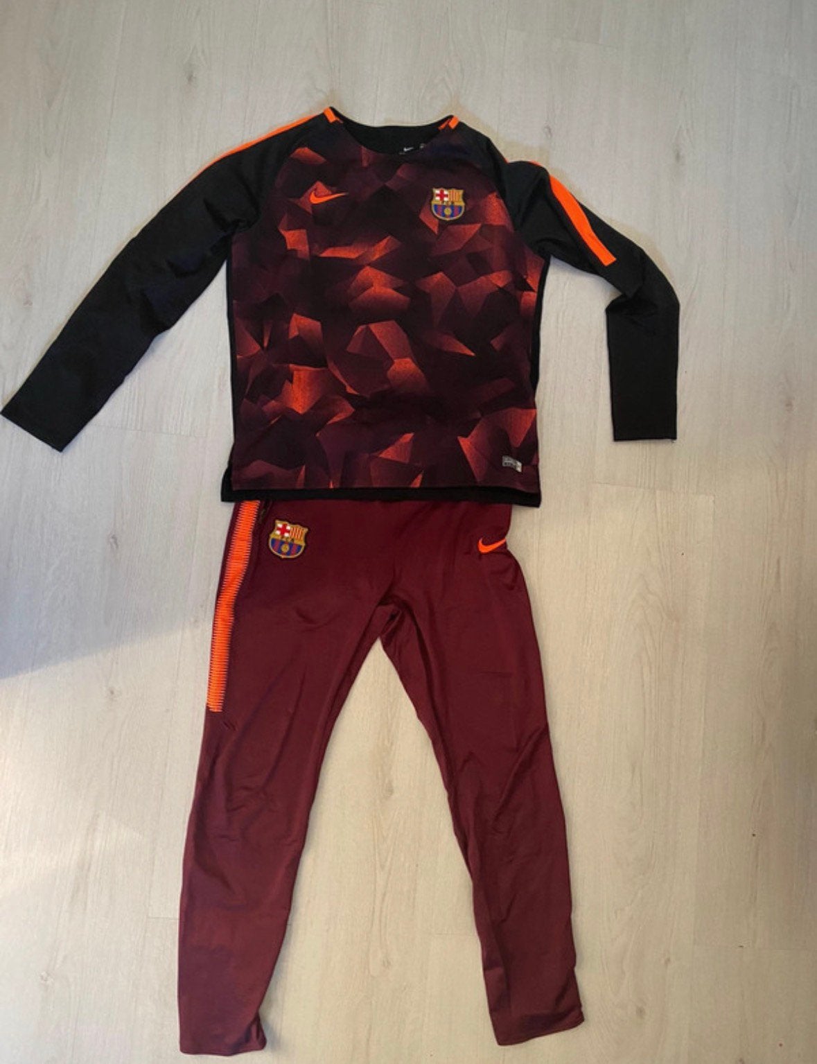 Nike FC Barcelona trainingspak, Verzenden, Gebruikt, Jongen of Meisje, Sport- of Zwemkleding
