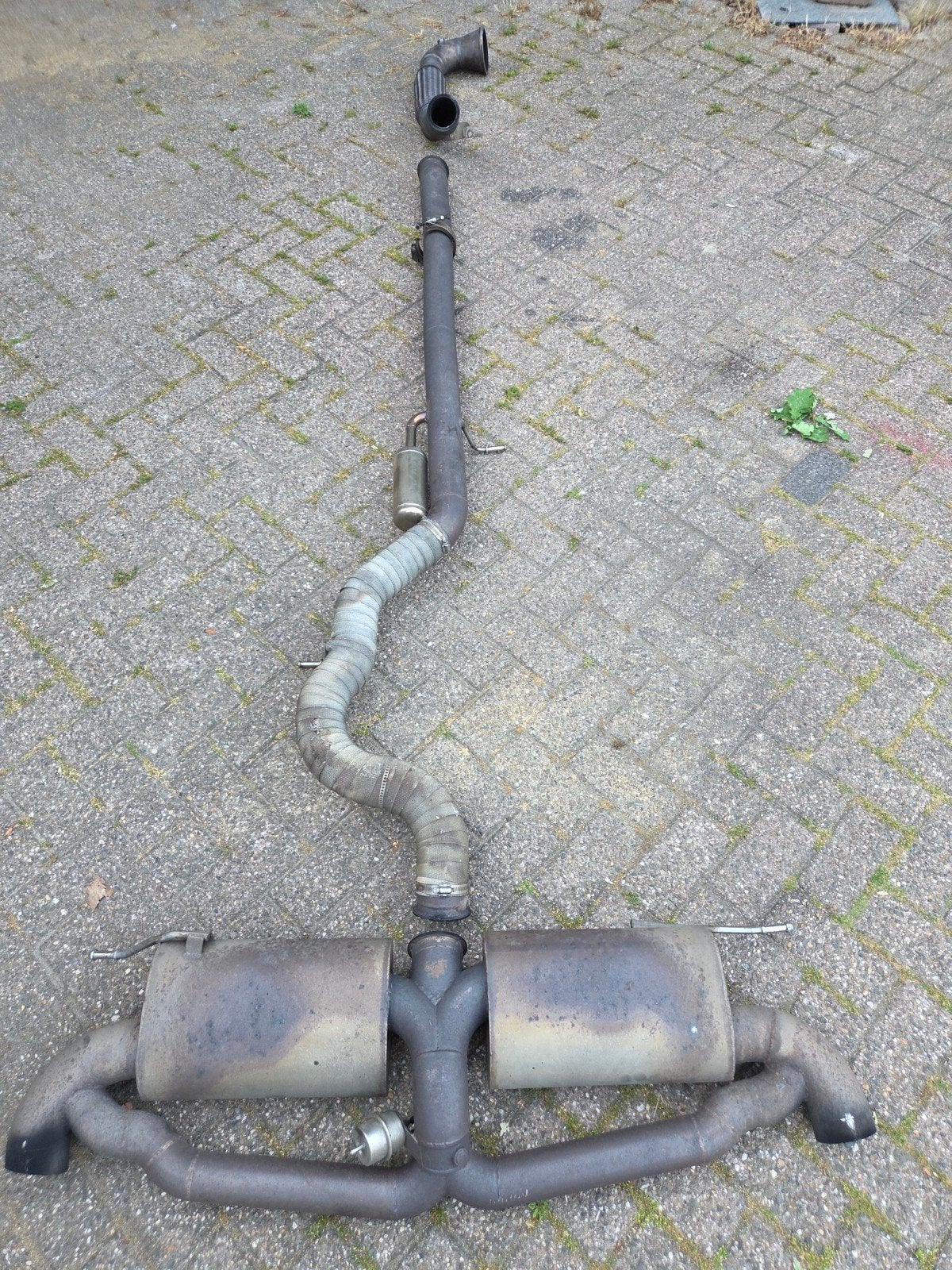 Audi TTRS 8J straightpipe uitlaat systeem no milltek, Auto-onderdelen, Uitlaatsystemen, Ophalen, Audi