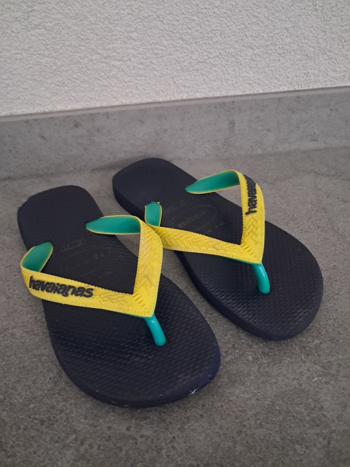 Havaianas teenslippers maat 31/32, Ophalen of Verzenden, Meisje, Overige typen