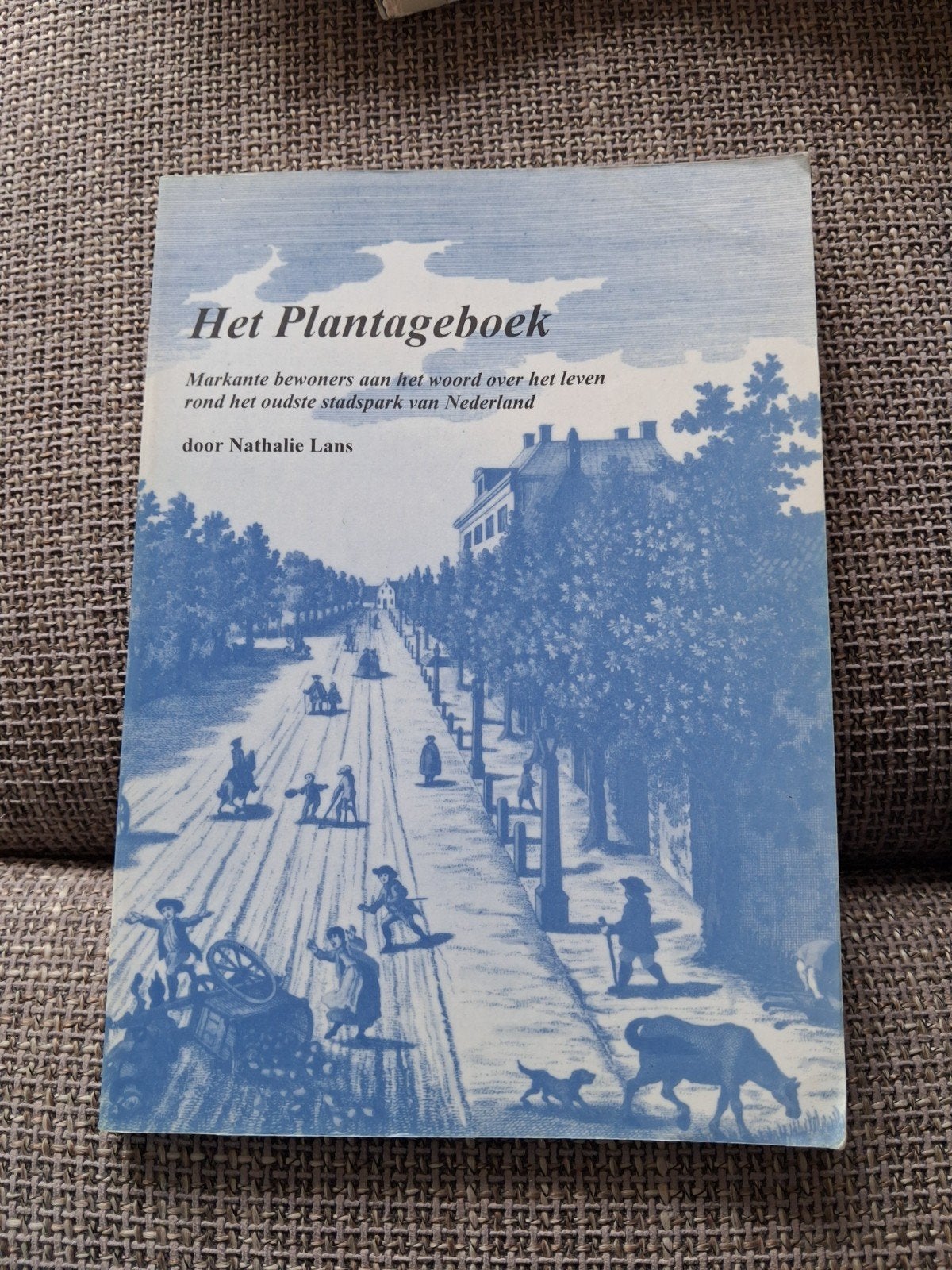 Het Plantageboek Schiedam- Nathalie Lans, Ophalen of Verzenden, Zo goed als nieuw, Nathalie Lans