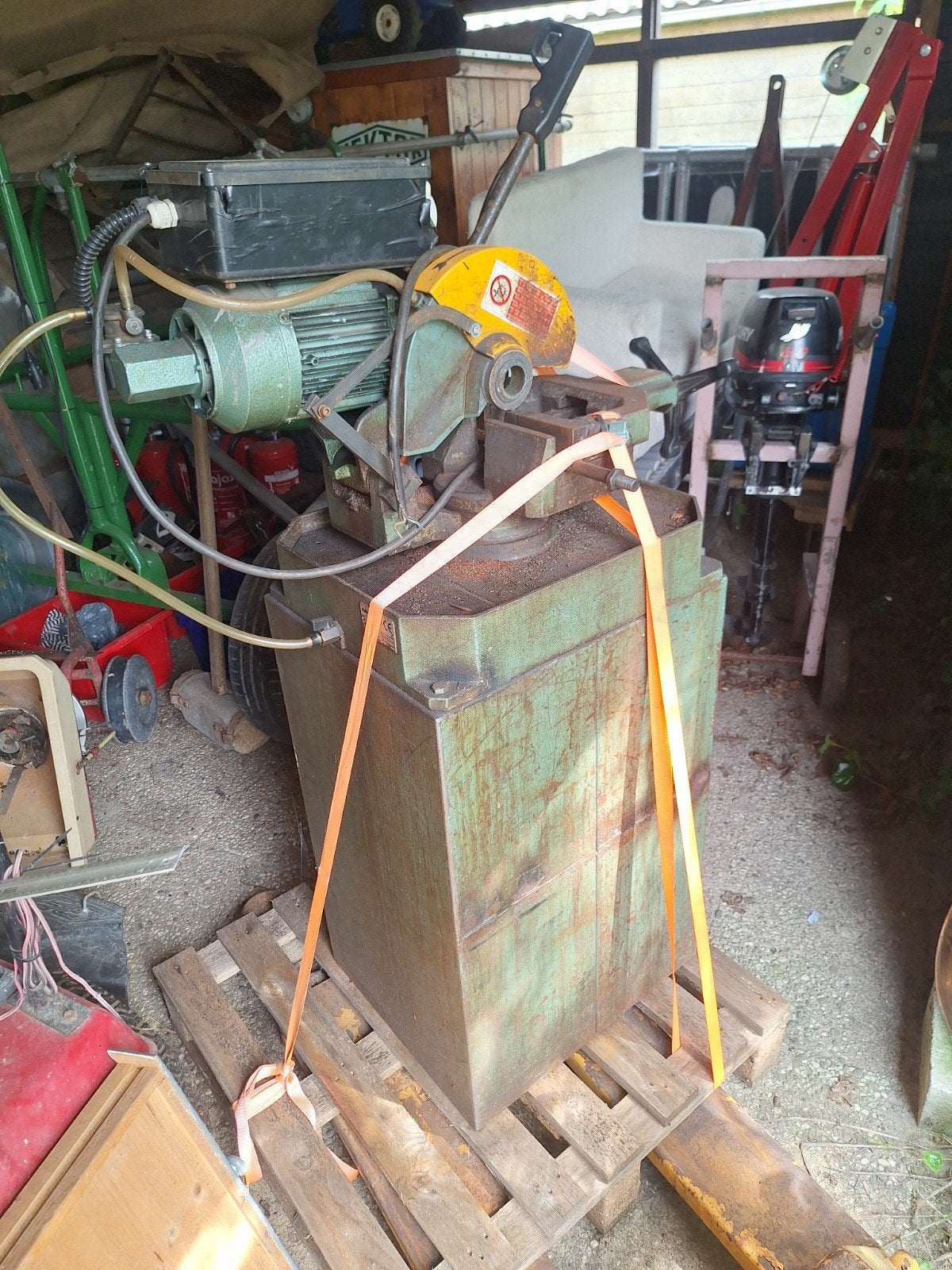 Cirkelzaagmachine met defect, Ophalen, Gebruikt, 70 mm of meer, Afkortzaag