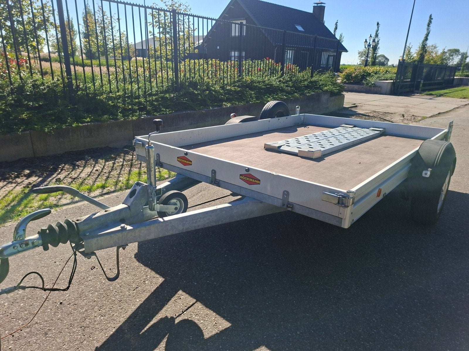 Böckmann auto ambulance 1350 kg, Ophalen, Gebruikt