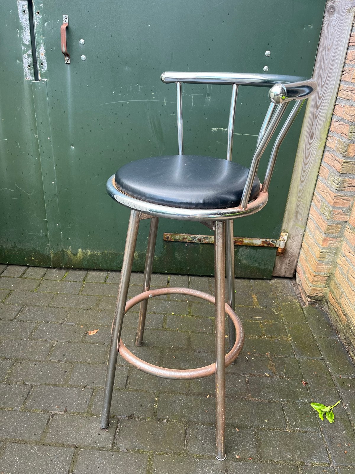 Vintage barkruk, ideaal voor mancave of cafe bar., Ophalen, Gebruikt, Met voetsteun, Metaal