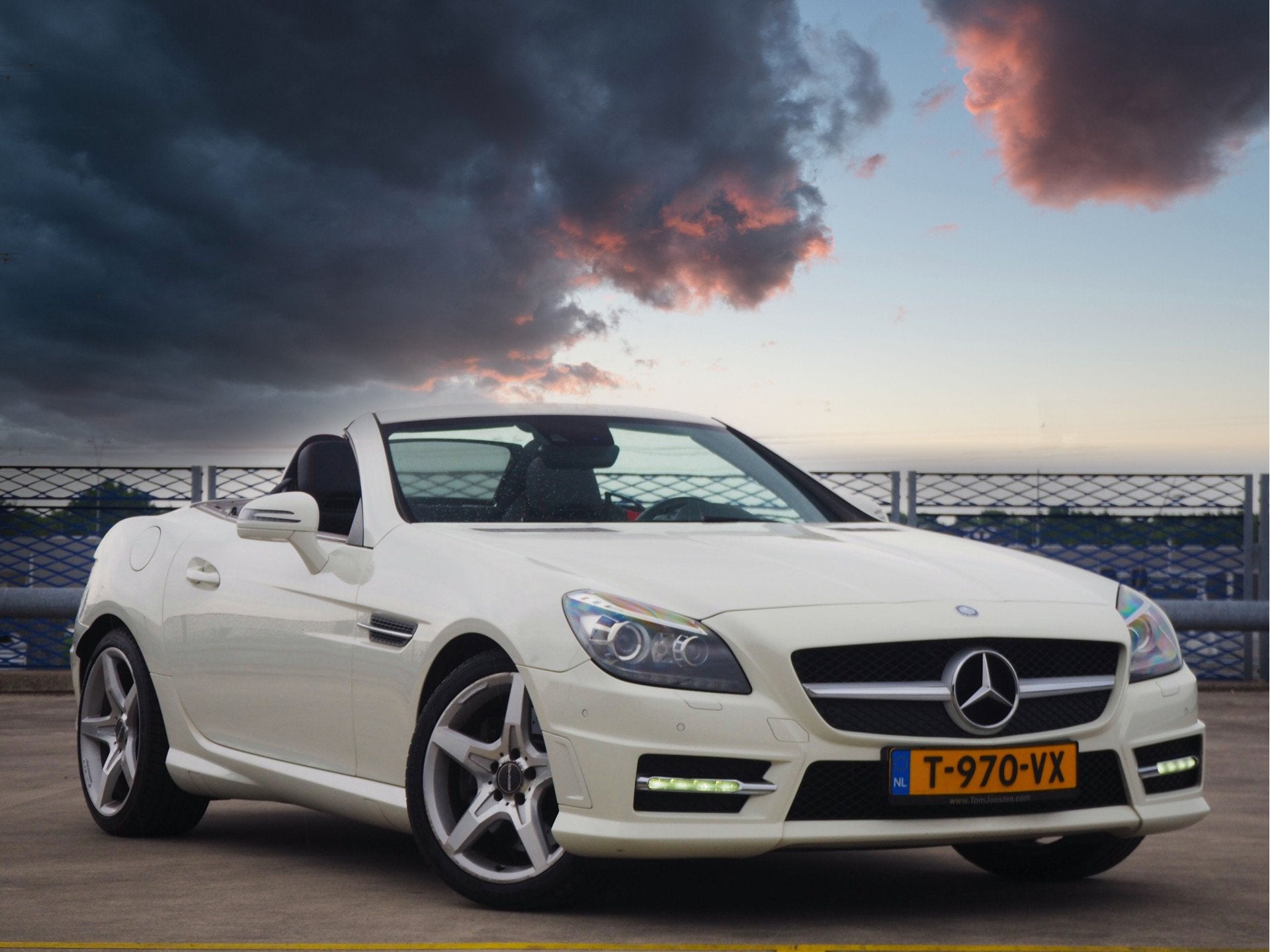 Mercedes-Benz SLK 200 AUT - AMG - AIRSCARF - DEALERONDERHOUD, Auto's, Automaat, Euro 5, Achterwielaandrijving, Gebruikt