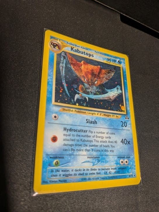 Kabutops 6/75 Neo Discovery Holo Pokémon Kaart, Ophalen of Verzenden, Zo goed als nieuw, Losse kaart, Foil