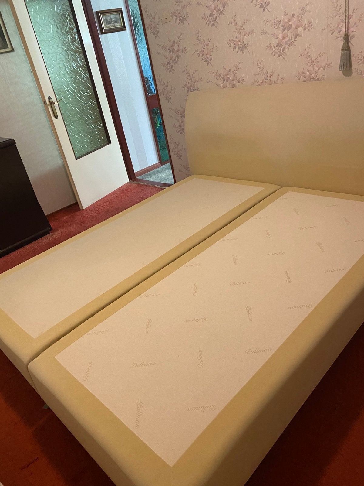 Boxspring Pullman op wielen 2x 90 cm x 200 cm, Huis en Inrichting, Ophalen, Gebruikt, Klassiek, Geel