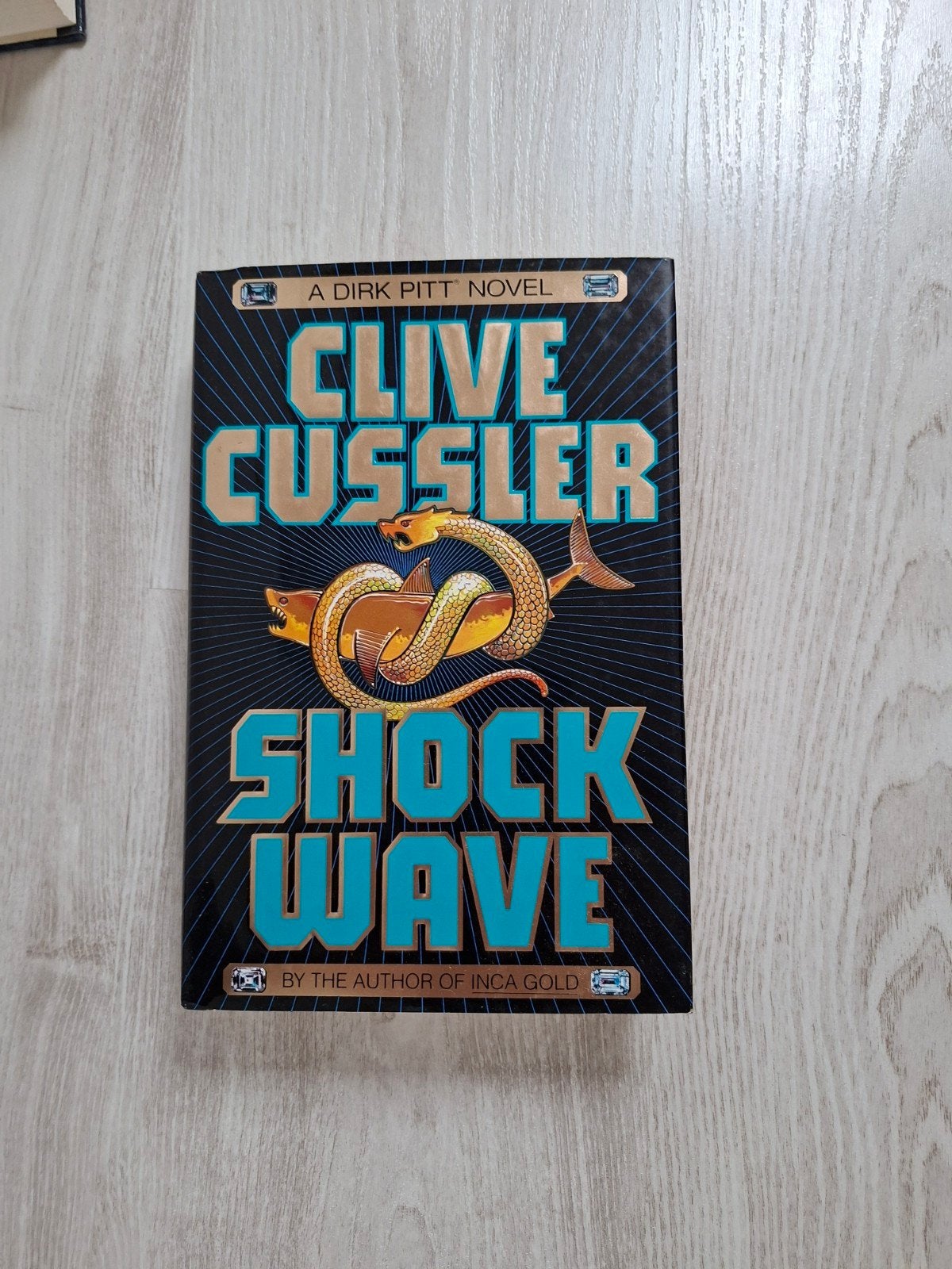 shock Wave Clive Cussler, Ophalen of Verzenden, Clive cussler