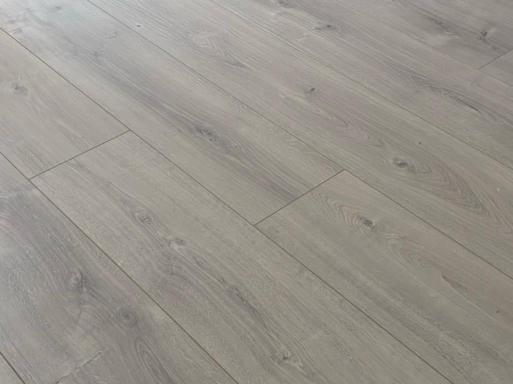 Parador Laminaat Trendtime 6 - Nieuw in verpakking, Nieuw, Ophalen of Verzenden, Grijs, 10 tot 25 m²