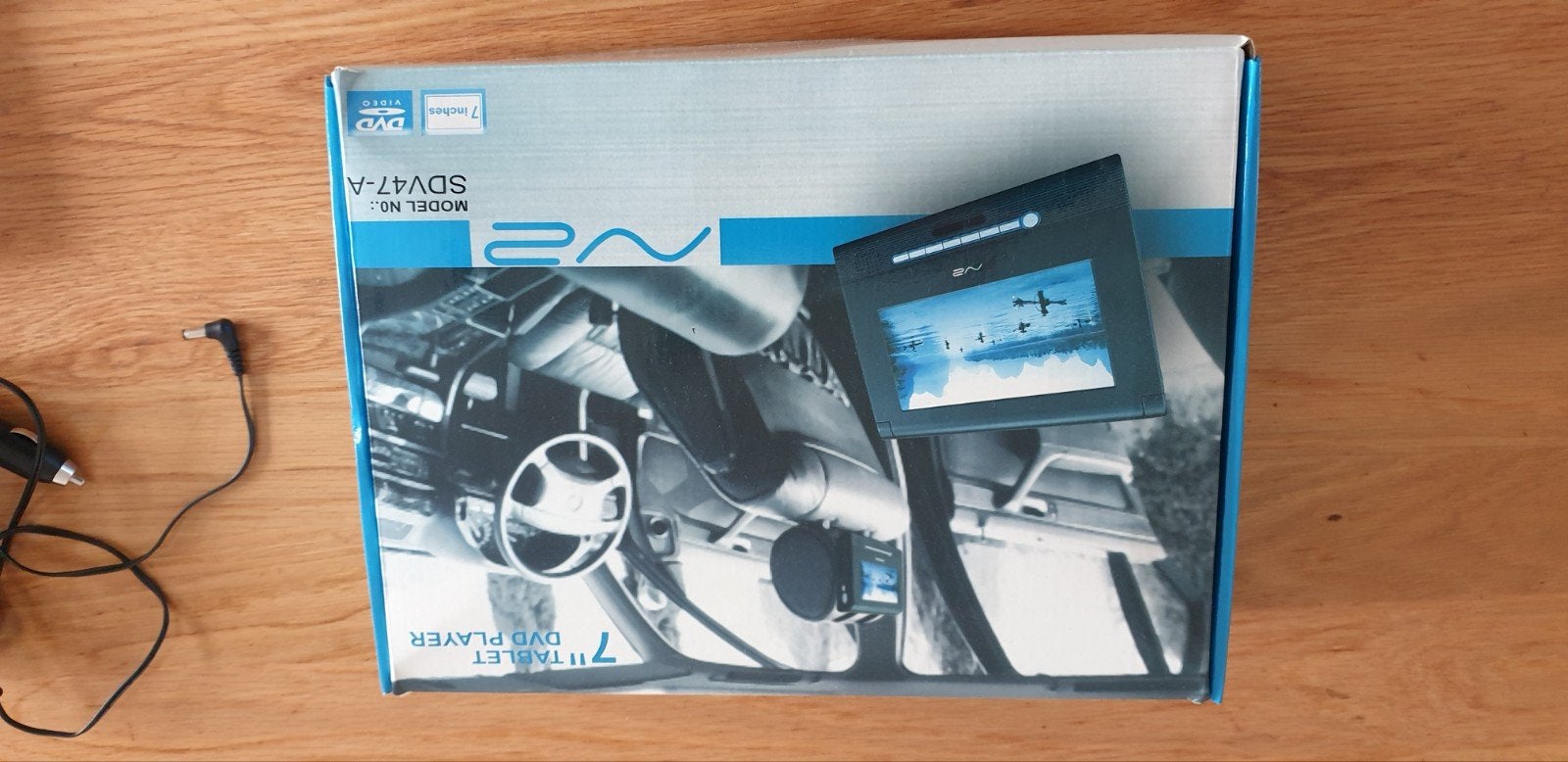 Draagbare DVD-speler met 7 inch scherm en accessoires, Ophalen of Verzenden, Overige merken