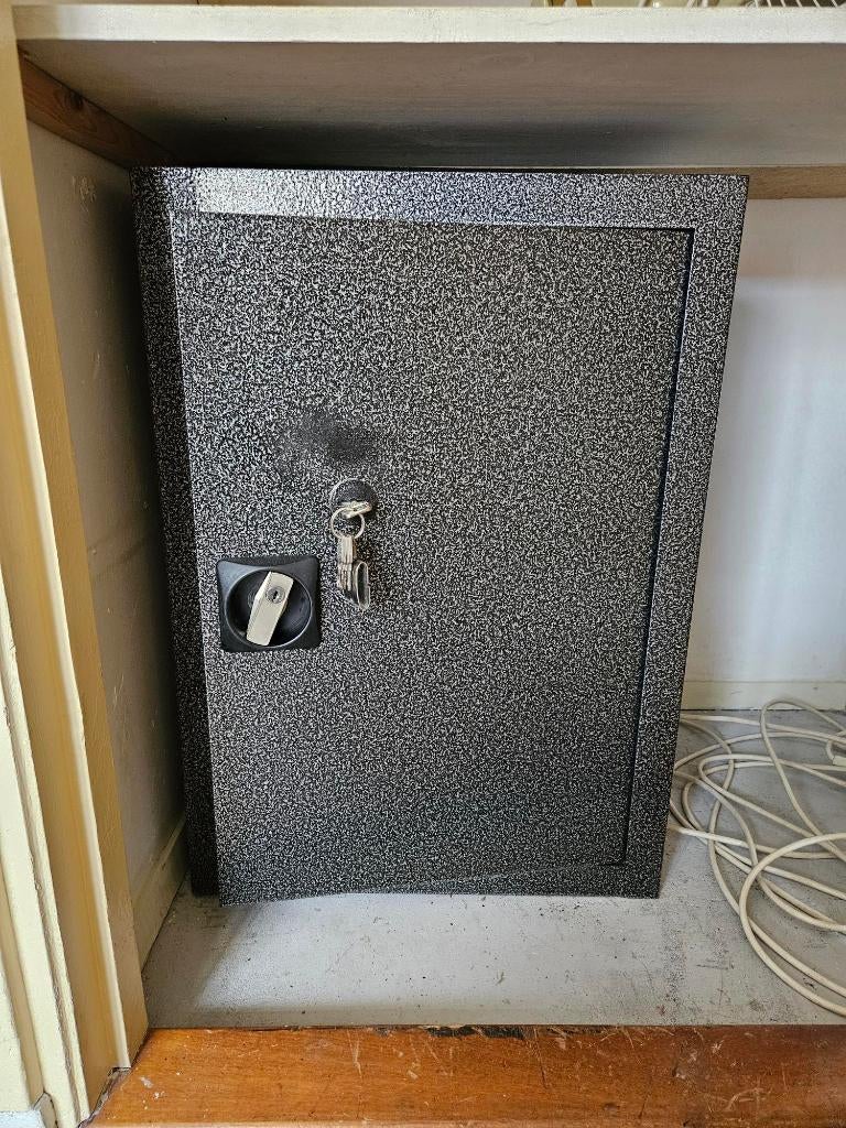 Hunter Safes kluis / pistoolkluis - 70x50x42cm, Ophalen, Gebruikt, Brandkast