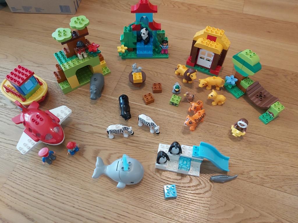 Duplo 10805 Rond de Wereld met boekje, Kinderen en Baby's, Speelgoed | Duplo en Lego, Ophalen, Gebruikt, Compleet, Duplo