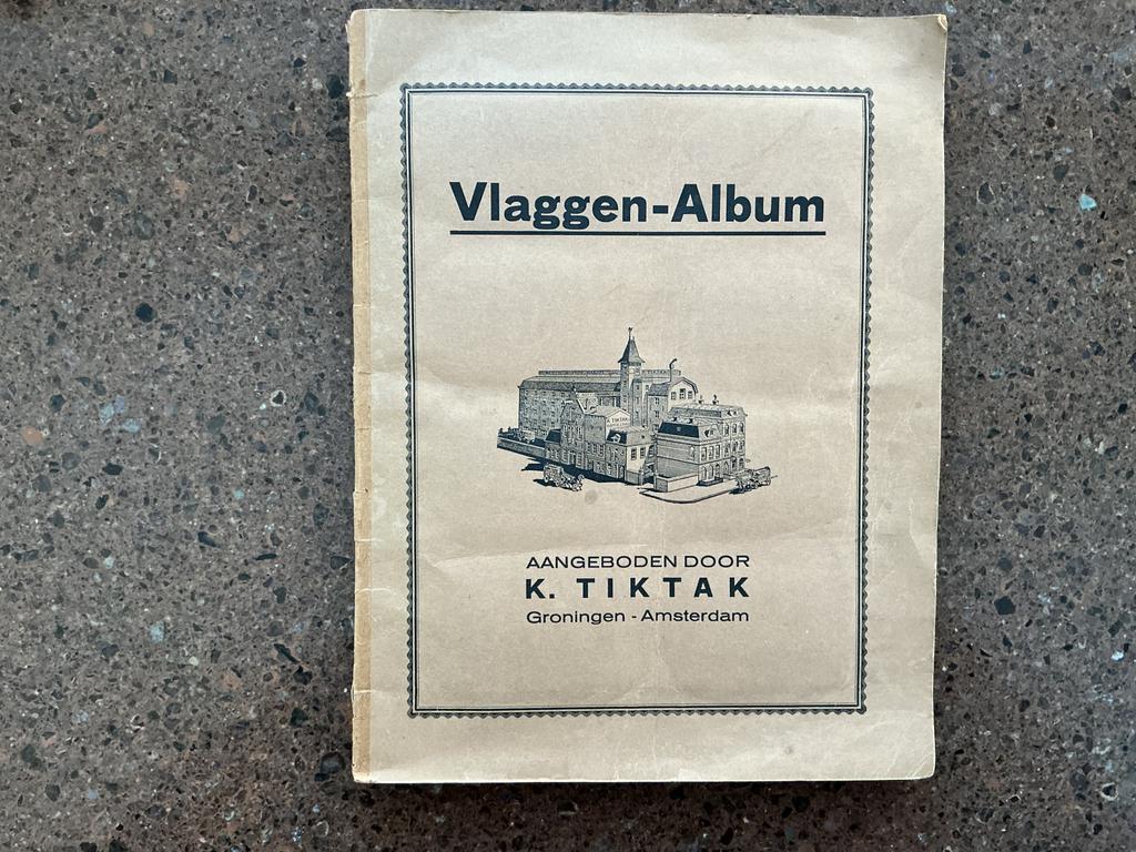 Vlaggenalbum Tik Tak, Ophalen of Verzenden