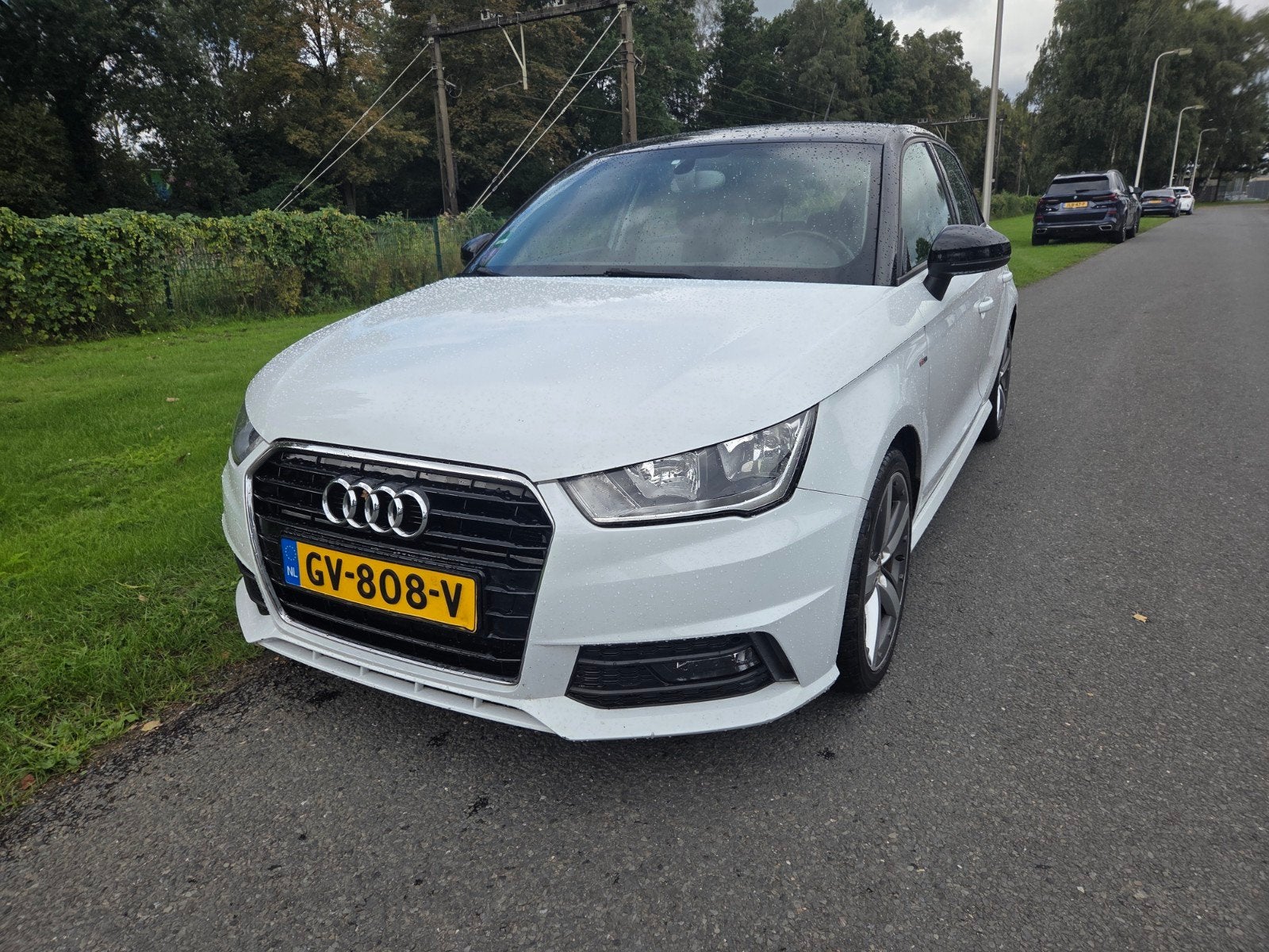 Audi A1 1.0 Tfsi 70KW Sportback 2015 Wit, Auto's, Voorwielaandrijving, 95 pk, Origineel Nederlands, Bedrijf