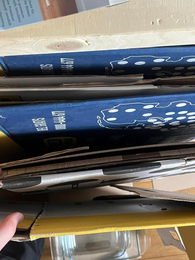 Acht stevige verhuisdozen, Ophalen, Gebruikt