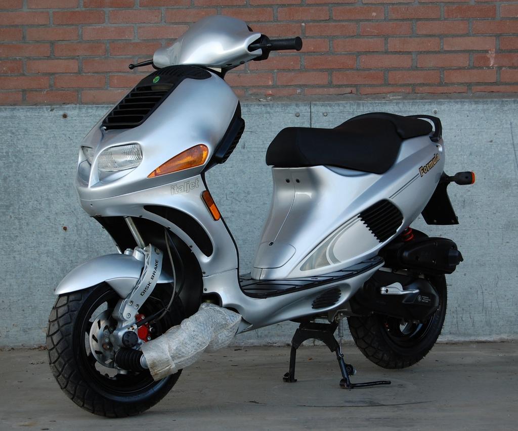 Italjet Formula 50 LC 2T 50cc 1997 Nieuw NOS 2 KM!, Fietsen en Brommers, Ophalen, Tweetakt, Italjet, Maximaal 45 km/u