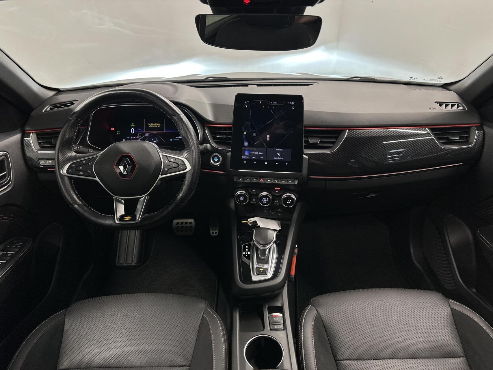 Renault Arkana 1.6 E-Tech Hybrid 145 R.S. Line PANO LEER CAR, Auto's, Renault, Arkana, Gebruikt, Met garantie (alle), Zwart