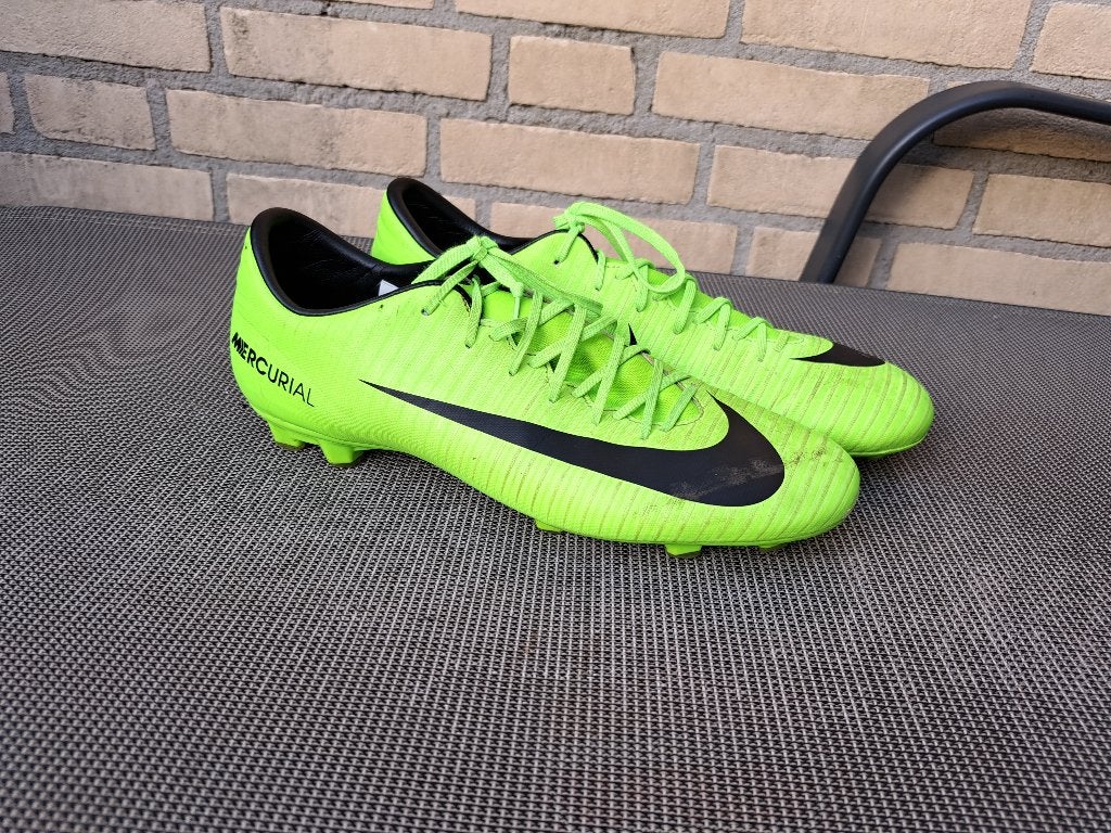 Nike mecurial voetbalschoenen maat 45, Ophalen, Overige kleuren, Sportschoenen, Nike