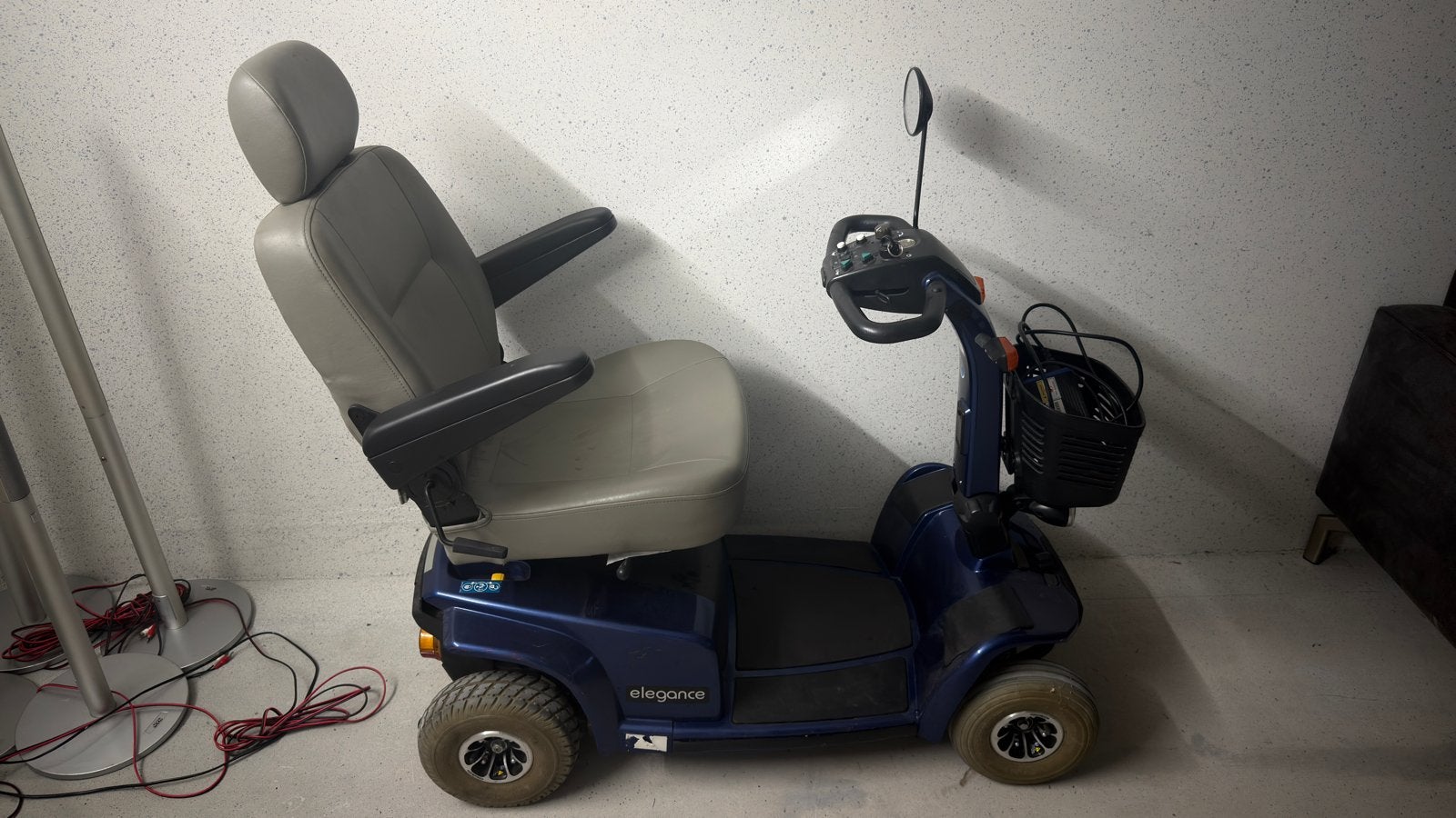 Pride Elegance Scootmobiel - Laad niet op, Ophalen, Gebruikt, Pride
