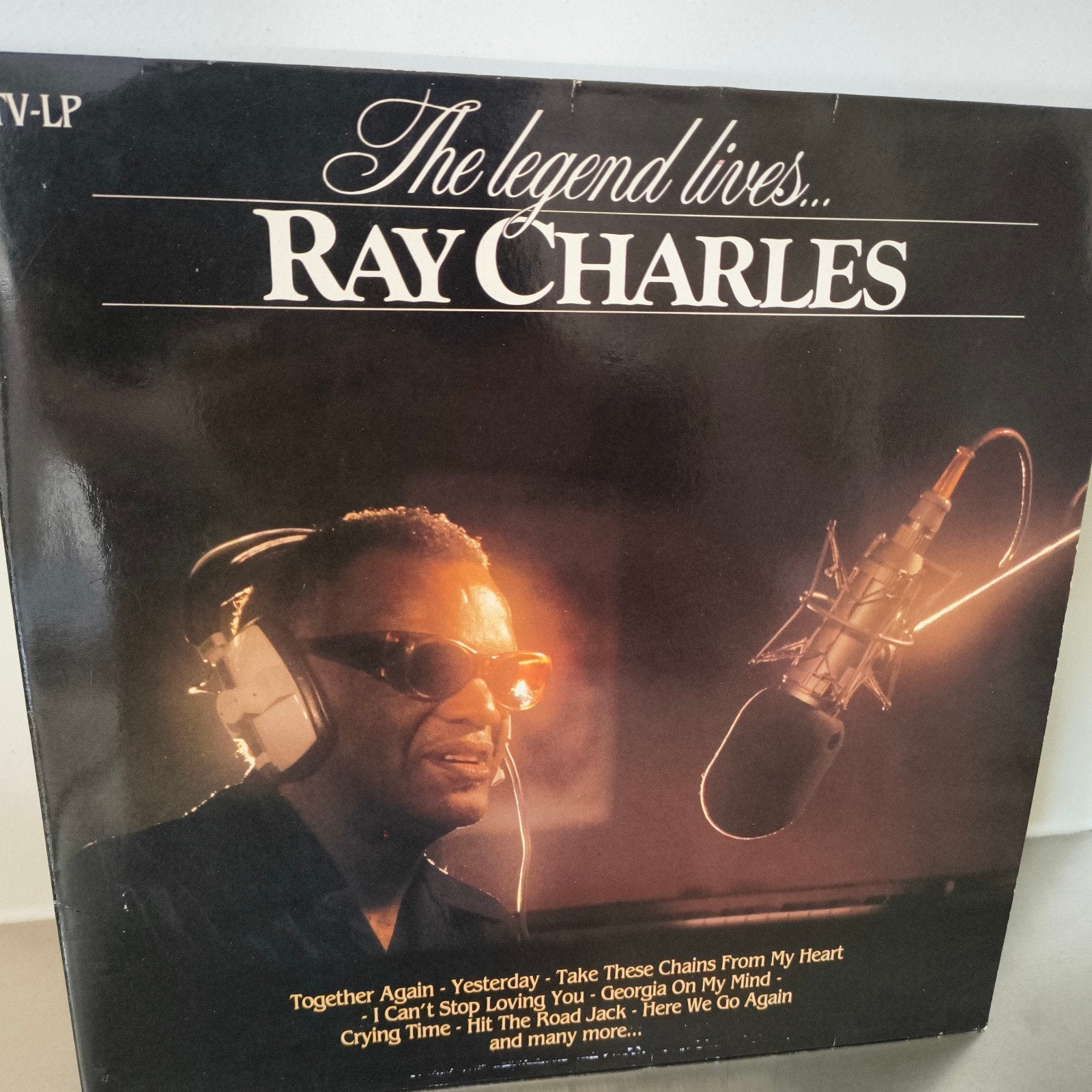 Ray Charles - The Legend Lives... (TV-LP) Vinyl, Gebruikt, 1980 - 1989, Ophalen of Verzenden, Complilatie