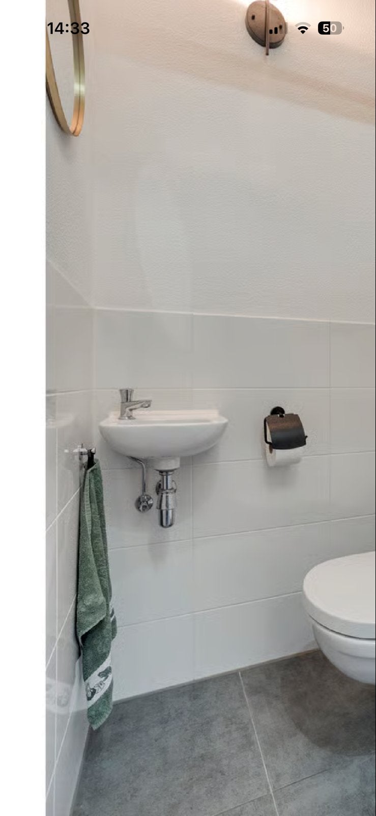Villeroy & Boch wastafel voor in toilet, Ophalen, Zo goed als nieuw, Wastafel