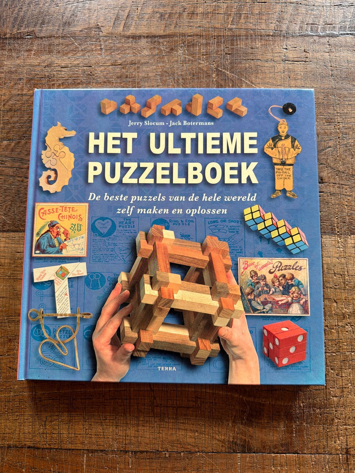 Het Ultieme Puzzelboek - Jerry Slocum & Jack Botermans, Hobby en Vrije tijd, Denksport en Puzzels, Ophalen of Verzenden, Zo goed als nieuw