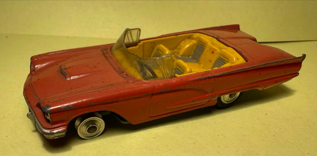 Corgi Toys 215S Ford Thunderbird Open Sports (1959-1965), Overige merken, Gebruikt, Auto, 1:32 tot 1:50