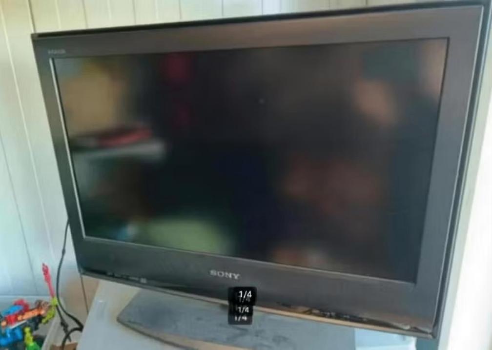 Sony bravia 26 inch tv met hdmi hd ready en vga 26s2030, Alle leeftijden, Ophalen of Verzenden, Gebruikt, Komedie