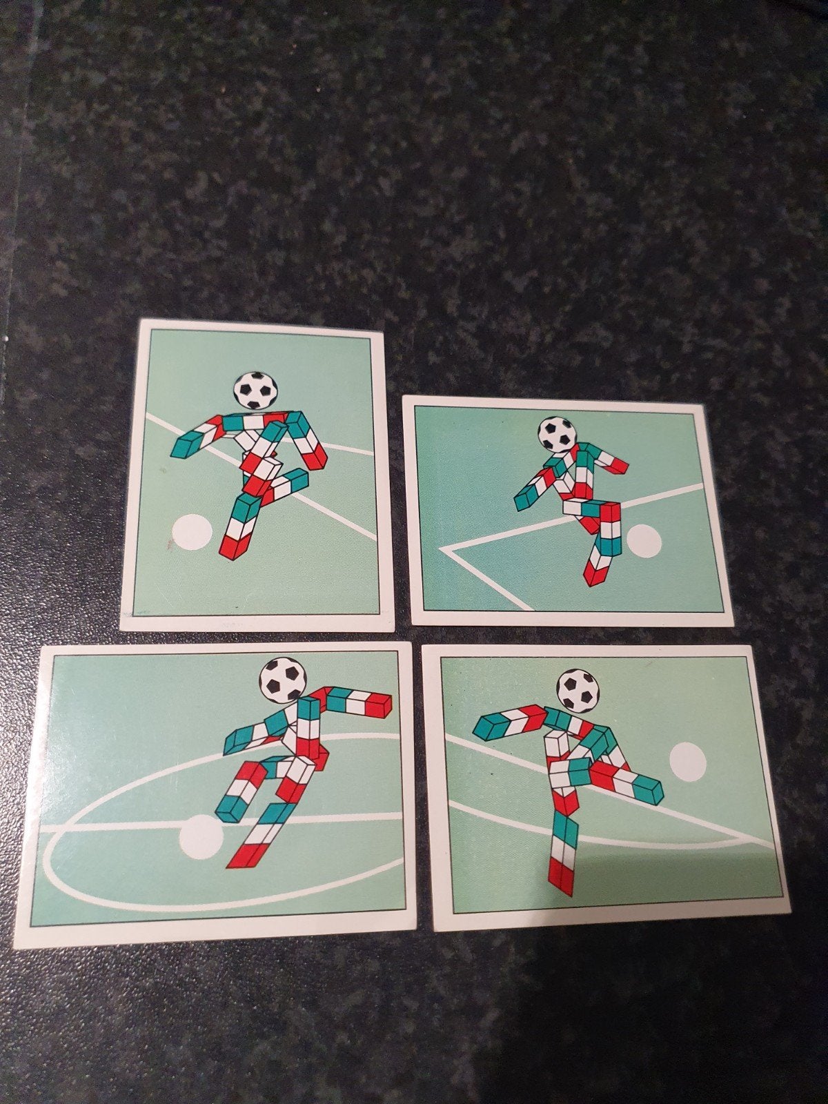 Panini Italia 90 - Nmrs 5/27/34/35, Hobby en Vrije tijd, Ophalen of Verzenden, Nieuw, Meerdere plaatjes