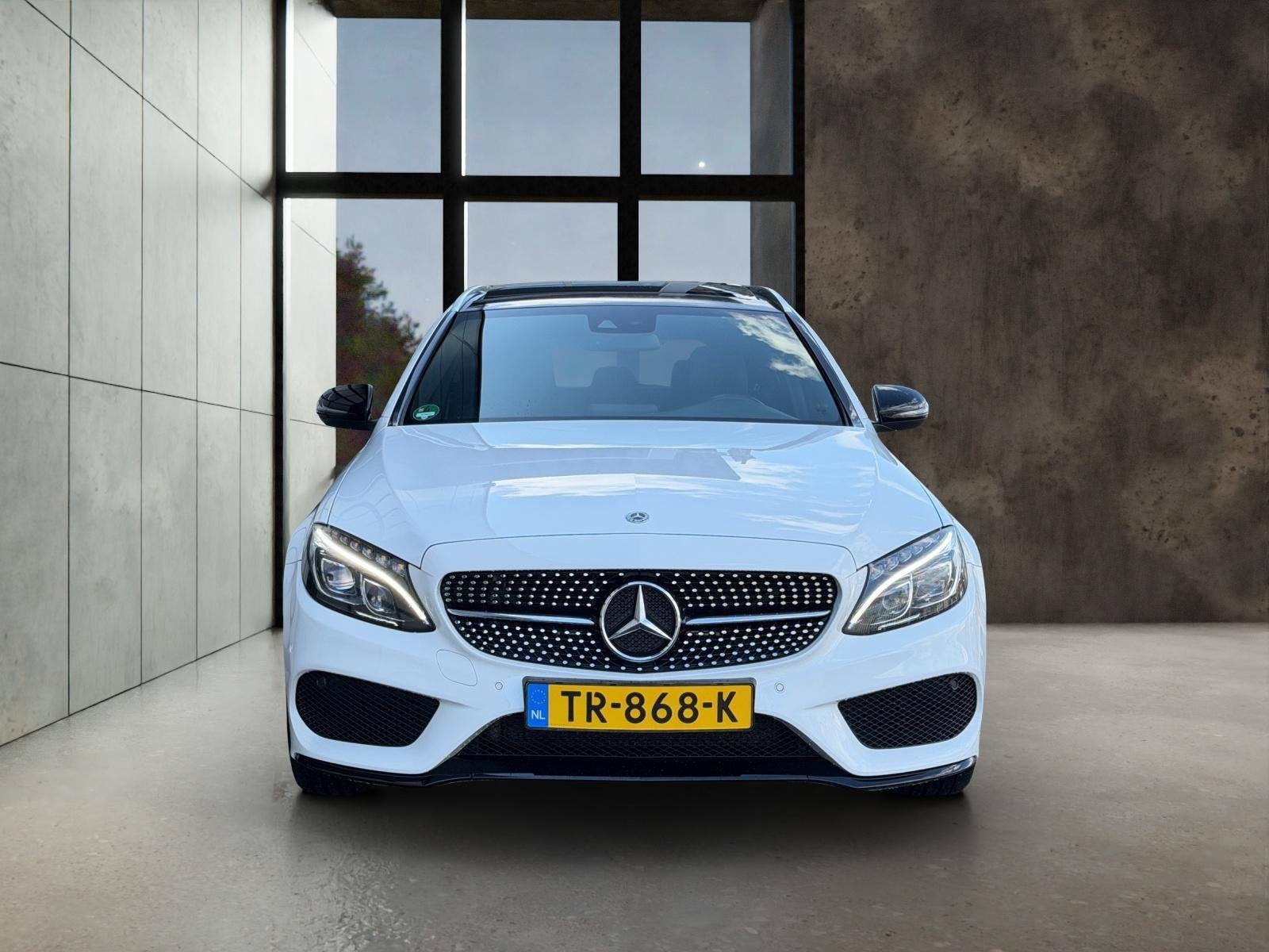 Mercedes-Benz C-Klasse C 180 Estate Ambition AMG Line | Memo, Auto's, Automaat, Achterwielaandrijving, Leder en Stof, Wit