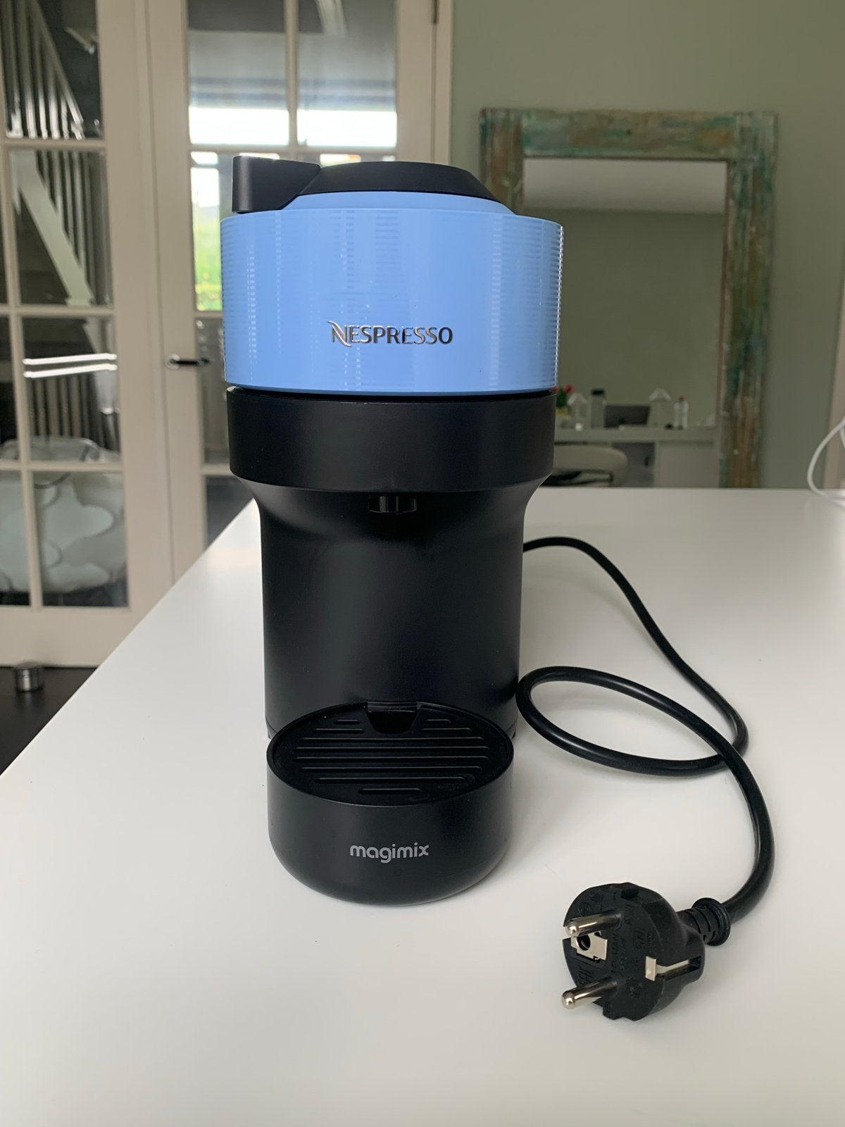 Praktisch Nieuwe Nespresso Essenza Mini Magimix, Witgoed en Apparatuur, Ophalen, Zo goed als nieuw, Koffiemachine, Koffiepads en cups
