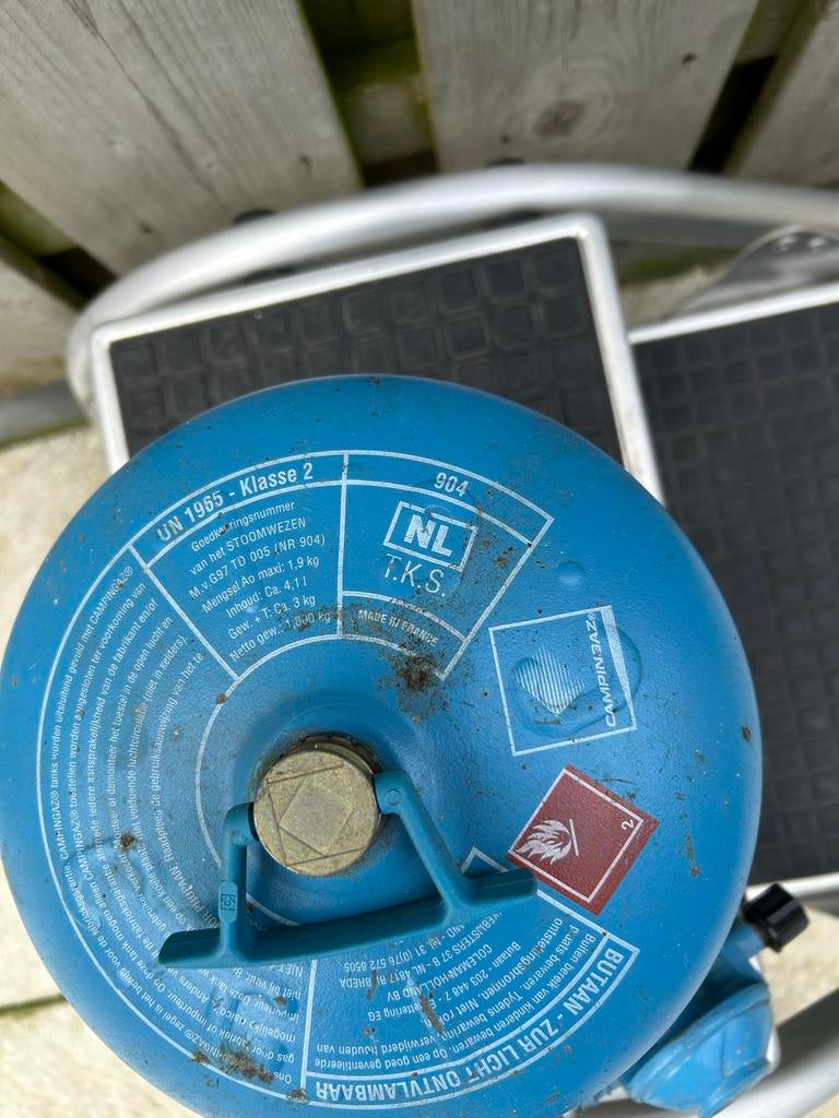 Lege Campingaz 904 gasfles met drukregelaar, Caravans en Kamperen, Kampeeraccessoires, Ophalen, Gebruikt